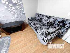 1-к квартира, посуточно, 42м2, 1/1 этаж