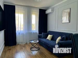 1-к квартира, посуточно, 42м2, 2/10 этаж