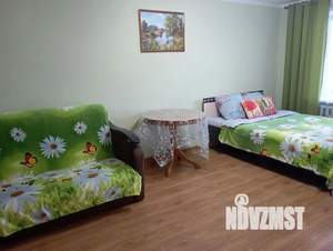 1-к квартира, посуточно, 33м2, 3/5 этаж