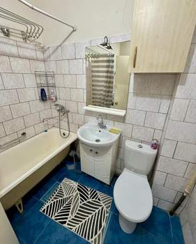 Студия квартира, на длительный срок, 33м2, 1/3 этаж