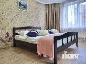 2-к квартира, посуточно, 65м2, 1/1 этаж