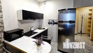 Студия квартира, посуточно, 32м2, 10/17 этаж