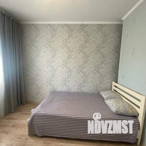 2-к квартира, посуточно, 45м2, 6/15 этаж