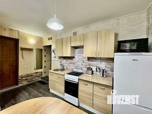 1-к квартира, посуточно, 35м2, 9/9 этаж