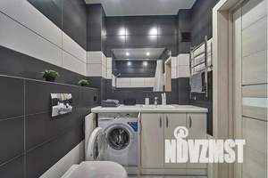 1-к квартира, посуточно, 38м2, 8/13 этаж