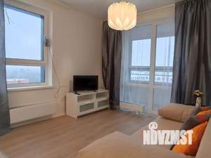 1-к квартира, посуточно, 40м2, 12/22 этаж