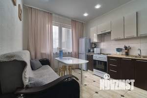 1-к квартира, посуточно, 36м2, 7/15 этаж