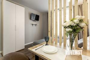 Студия квартира, посуточно, 18м2, 1/12 этаж