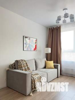 2-к квартира, посуточно, 38м2, 3/22 этаж