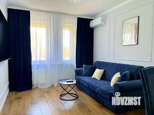1-к квартира, посуточно, 42м2, 2/10 этаж