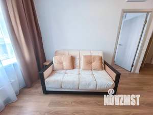 1-к квартира, посуточно, 42м2, 10/22 этаж