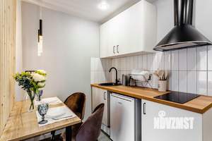 Студия квартира, посуточно, 18м2, 1/12 этаж