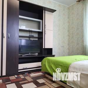 1-к квартира, посуточно, 39м2, 2/17 этаж