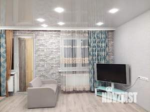 Студия квартира, посуточно, 35м2, 3/15 этаж