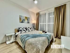 1-к квартира, посуточно, 37м2, 10/22 этаж