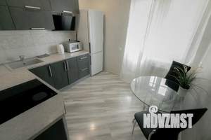 1-к квартира, посуточно, 40м2, 9/15 этаж