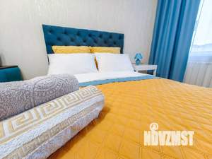 1-к квартира, посуточно, 44м2, 3/7 этаж