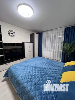 1-к квартира, посуточно, 40м2, 4/9 этаж