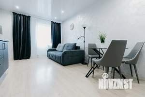 2-к квартира, посуточно, 40м2, 13/15 этаж