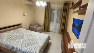 1-к квартира, посуточно, 35м2, 4/15 этаж