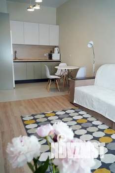 2-к квартира, посуточно, 38м2, 1/15 этаж