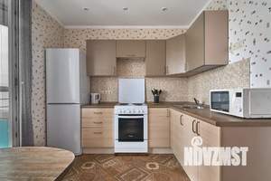 1-к квартира, посуточно, 40м2, 6/15 этаж