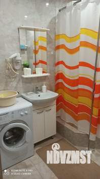 Студия квартира, посуточно, 24м2, 1/15 этаж