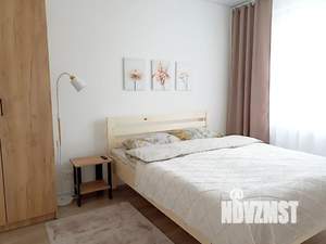 1-к квартира, посуточно, 35м2, 18/22 этаж