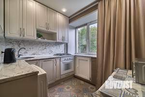 2-к квартира, посуточно, 50м2, 4/5 этаж