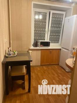 1-к квартира, посуточно, 38м2, 3/5 этаж