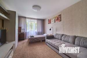 1-к квартира, посуточно, 50м2, 1/1 этаж