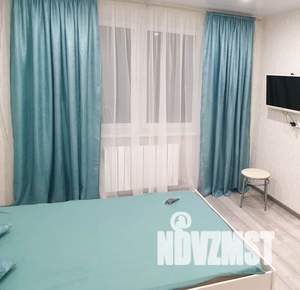 Студия квартира, посуточно, 24м2, 2/18 этаж