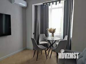 1-к квартира, посуточно, 43м2, 1/1 этаж