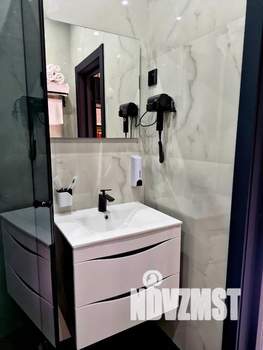 1-к квартира, посуточно, 40м2, 1/2 этаж