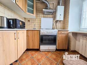 2-к квартира, посуточно, 47м2, 1/1 этаж