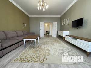 3-к квартира, на длительный срок, 98м2, 3/3 этаж