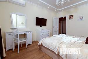 1-к квартира, посуточно, 40м2, 2/12 этаж