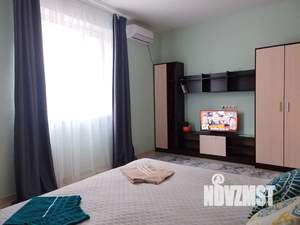 1-к квартира, посуточно, 27м2, 1/2 этаж