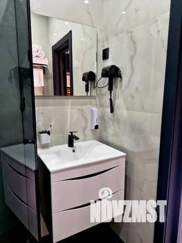 1-к квартира, посуточно, 40м2, 1/2 этаж