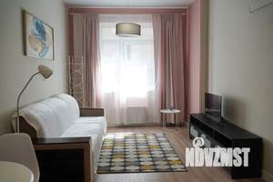 2-к квартира, посуточно, 38м2, 1/15 этаж