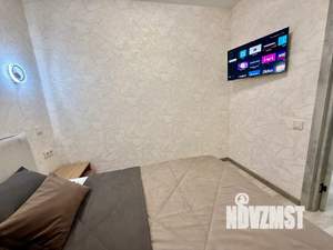 Студия квартира, посуточно, 35м2, 7/10 этаж