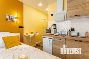 Студия квартира, посуточно, 12м2, 1/5 этаж