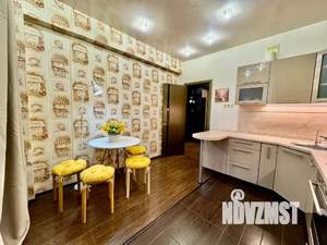 1-к квартира, посуточно, 47м2, 10/11 этаж