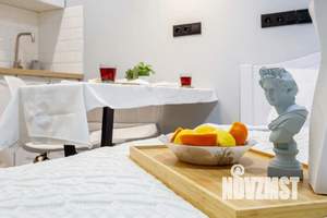 Студия квартира, посуточно, 20м2, 1/15 этаж