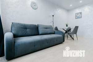 2-к квартира, посуточно, 40м2, 13/15 этаж