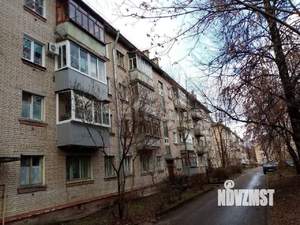 2-к квартира, вторичка, 49м2, 1/4 этаж
