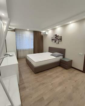 1-к квартира, вторичка, 57м2, 8/17 этаж