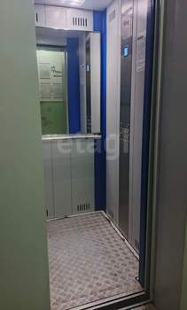 3-к квартира, вторичка, 60м2, 9/9 этаж