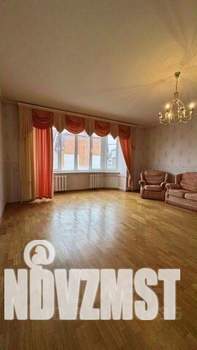 3-к квартира, вторичка, 103м2, 8/9 этаж