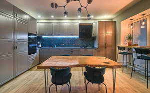 4-к квартира, вторичка, 125м2, 2/5 этаж
